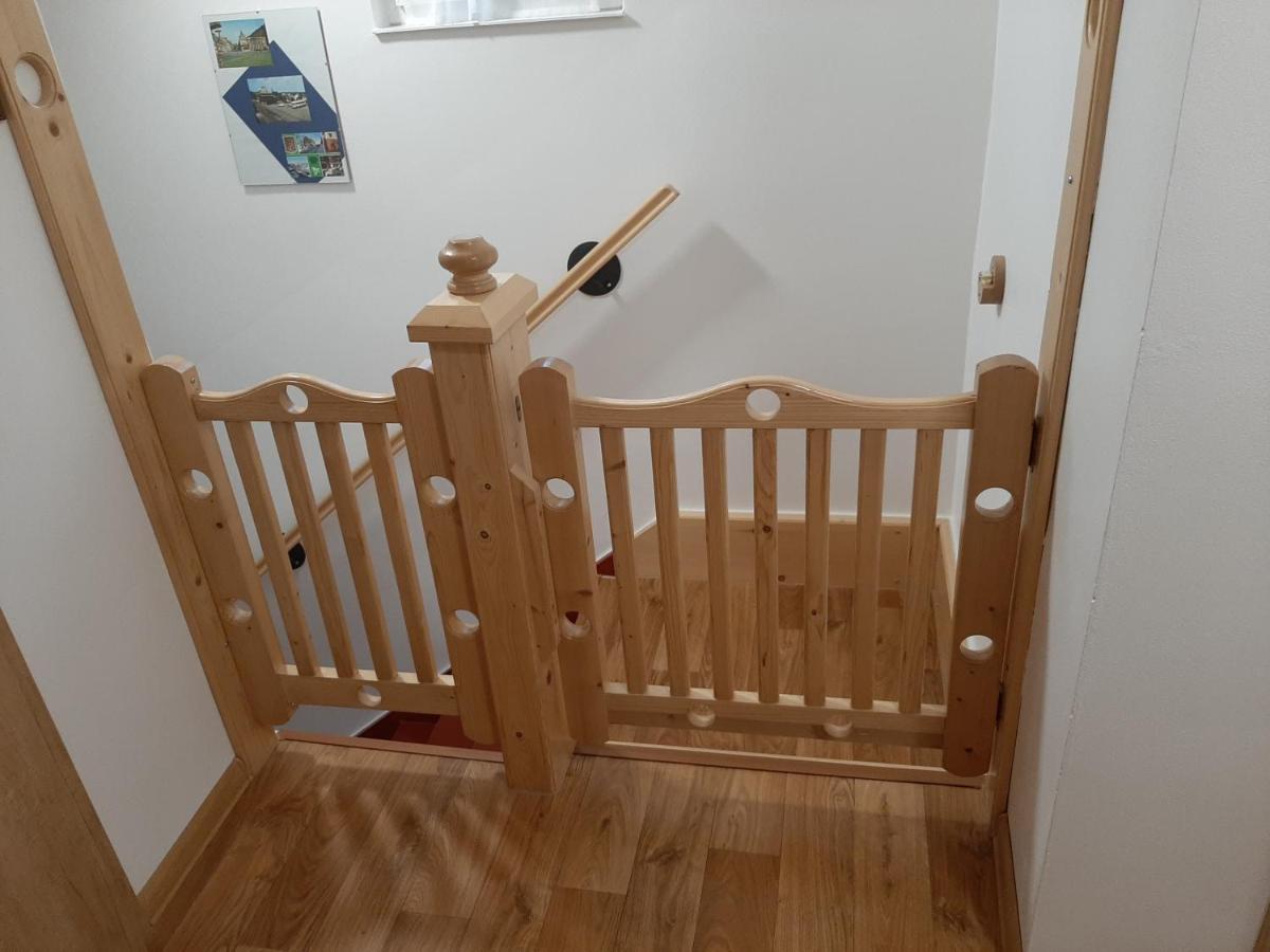 Naproti Klinovci Villa Jáchymov Exteriör bild